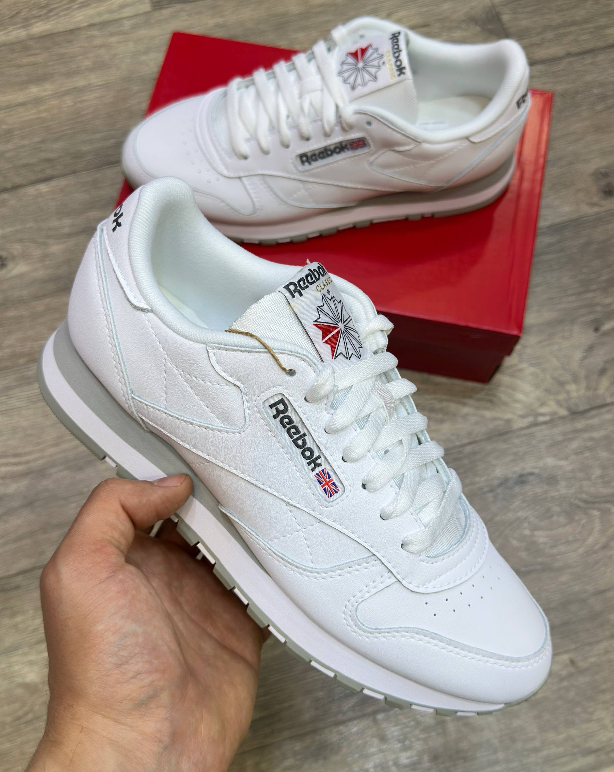 REEBOK CLASSIC WHITE GREY